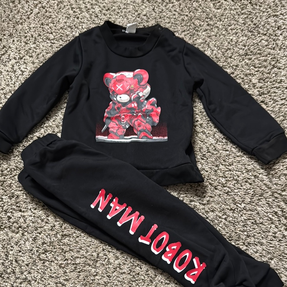 SHEIN Black and Red Robot Man Kids Sweatpants Set